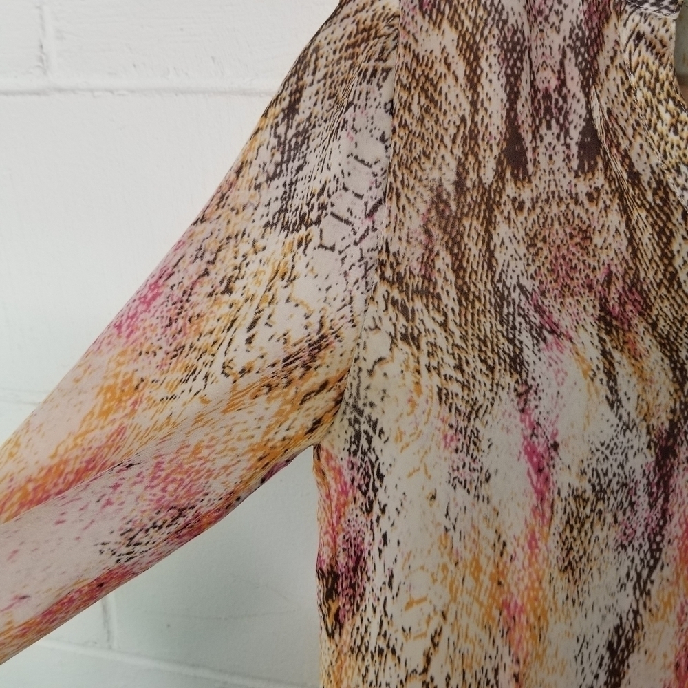 Haute Hippie Henley ombre gradiant snake print silk blouse - Picture 5 of 12